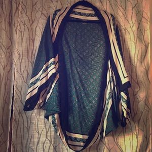 Long blue and white kimono